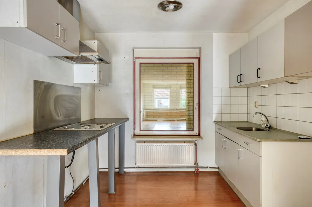 Köök - Appartement with Balcony in De Bothoven, Enschede