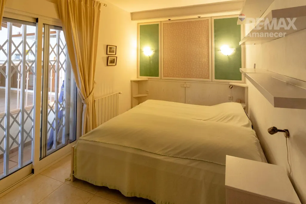Magamistoad - Dual Villa with Pools in Las Rotas, Dénia