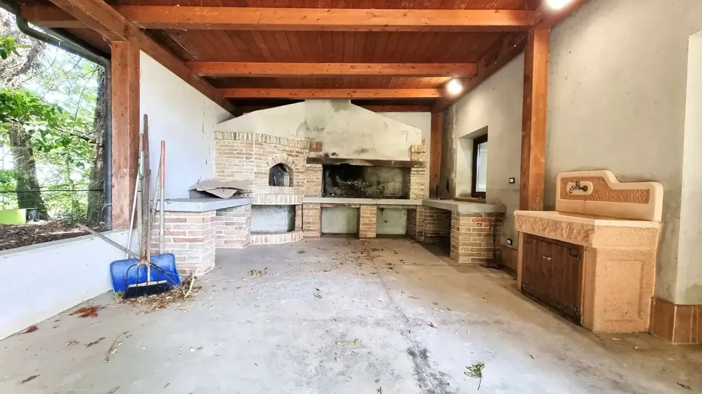 Cucina - Multi-Level Villa near Conselice
