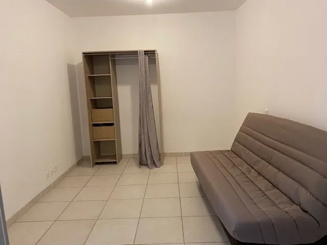 Chambres - Appartement Rénové au Centre Historique de Marseillan