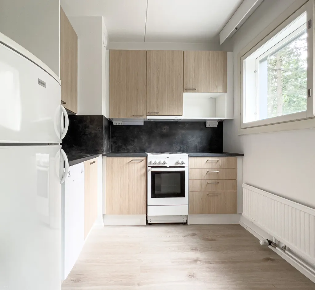 Cuisine - Compact Flat with Balcony in Martinlaakso, Vantaa