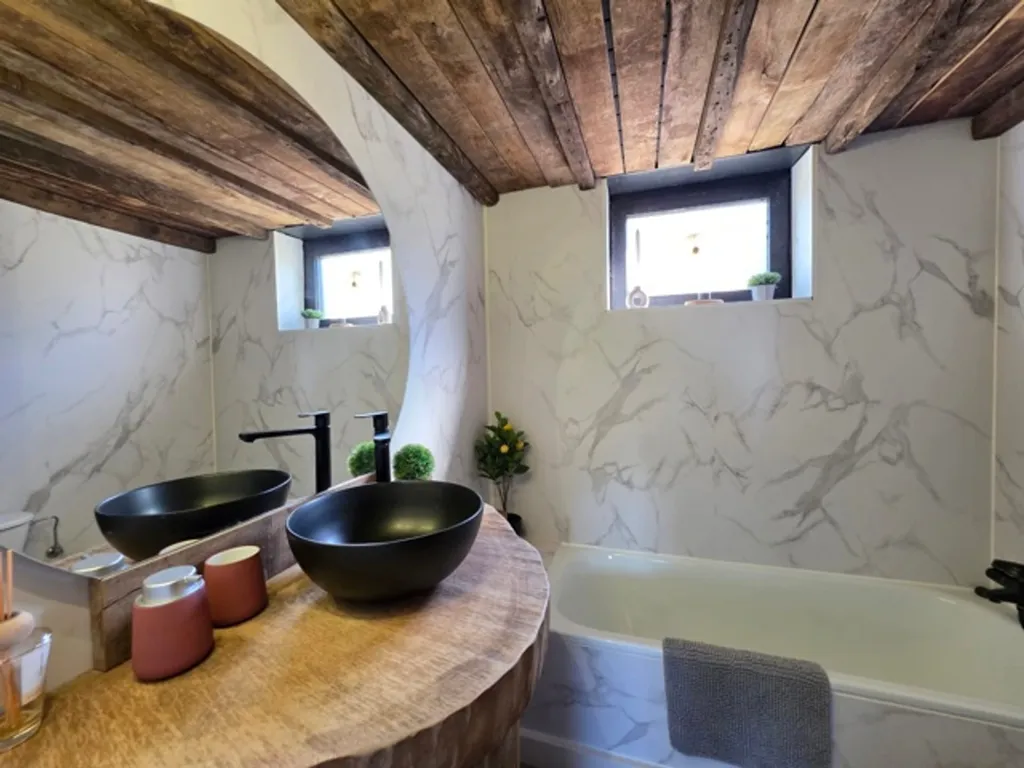 Salles de bain - Appartement dans Parc Familial à Hotton