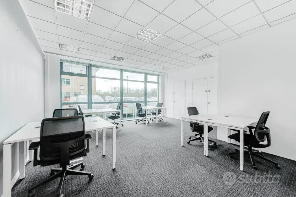 Bureau - Private Offices in Torre Velasca, Milan