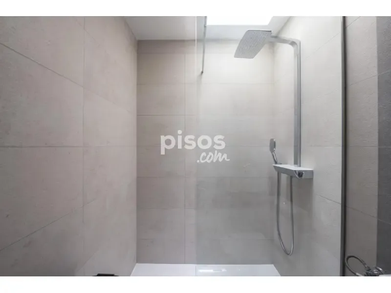 Salles de bain - Luxury Villa with Pool in Alcobendas