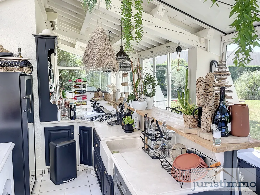 Cuisine - Villa avec Véranda et Jardin à Piolenc