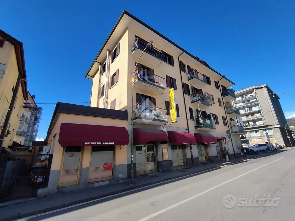 Extérieur - Bright Apartment with Balcony in Aosta