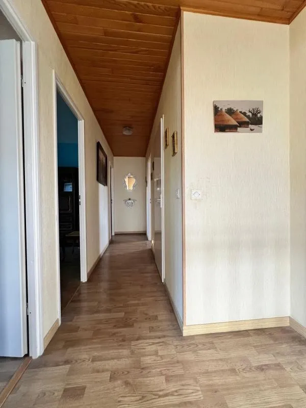 Entrée - Maison Familiale avec Terrasse à Chassieu