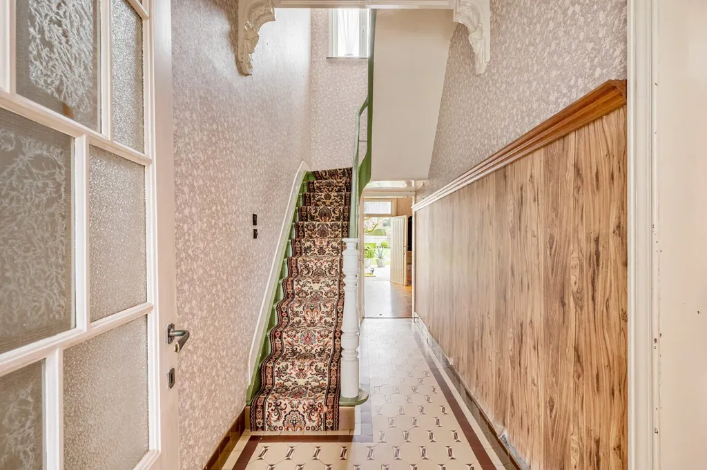 Maison à Renover avec Jardin à Putte