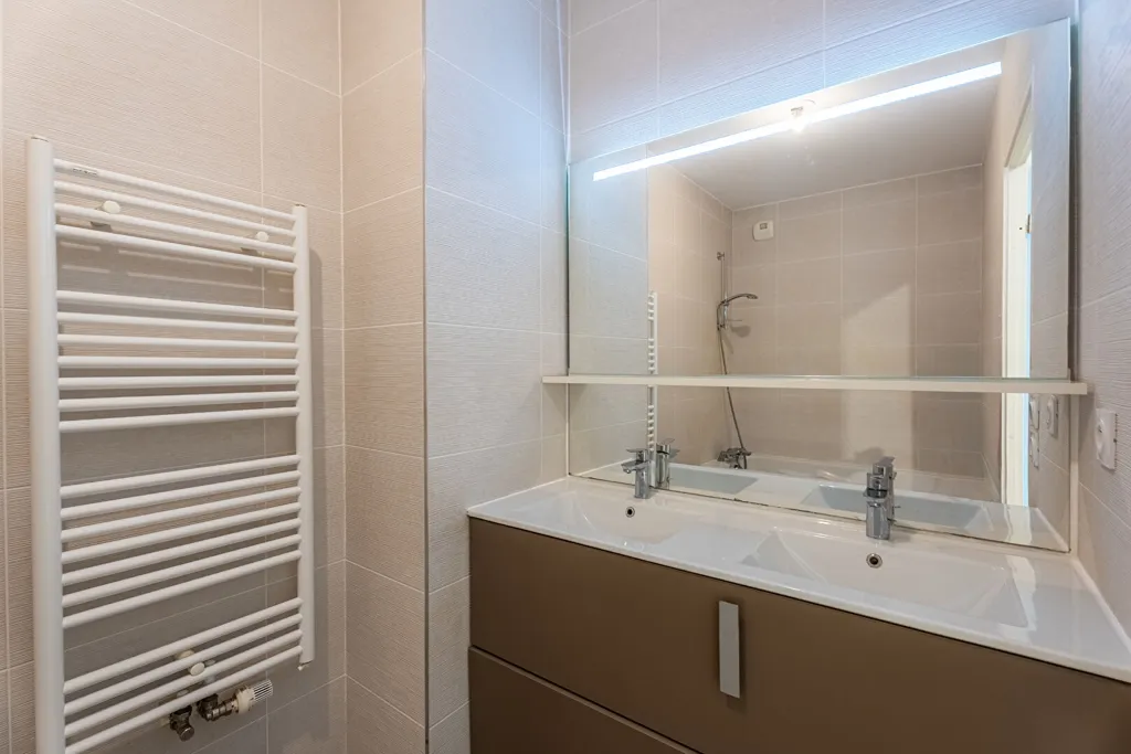 Bagni - Apartment with Balcony in Bordeaux Centre