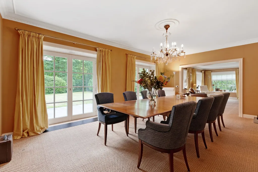 Dining Room - Villa with Pool in Brasschaat Centre