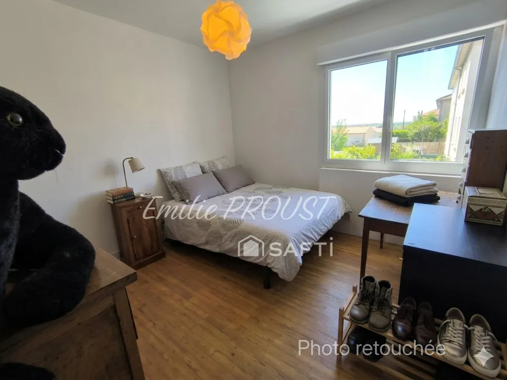 Chambres - Maison Rénovée avec Piscine à Niort