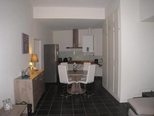 Dining Room - Charming 3-Bedroom Apartment in Chateauroux Centre