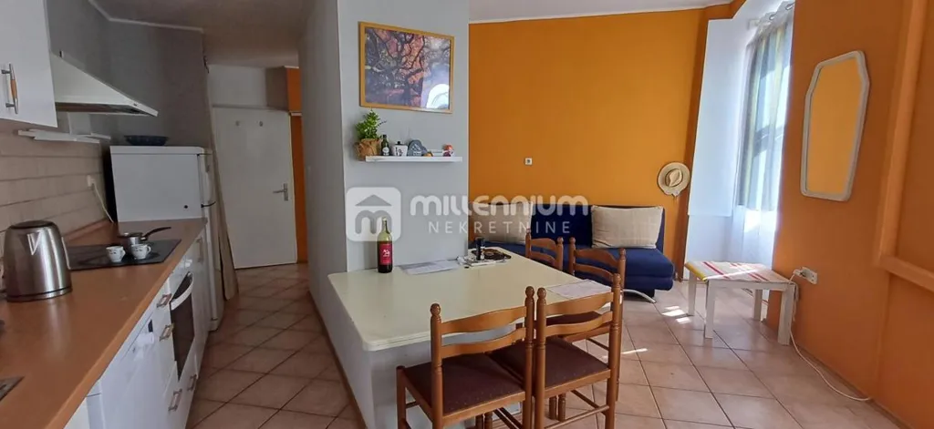 Cuisine - 1-Bedroom Flat with Balcony in Sušak, Rijeka