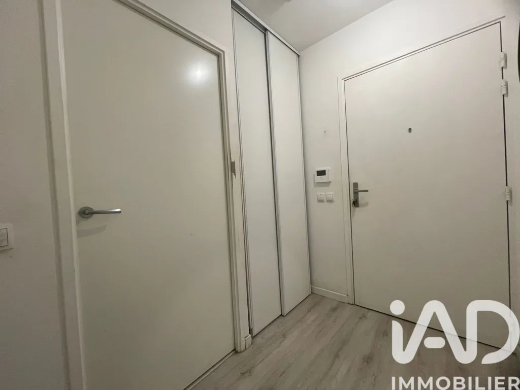 Magamistoad - Studio with Parking in Chelles