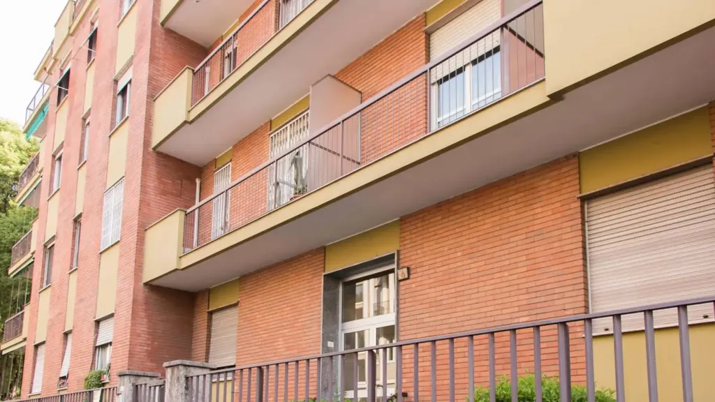 Extérieur - Modern Studio with Balcony in Milan
