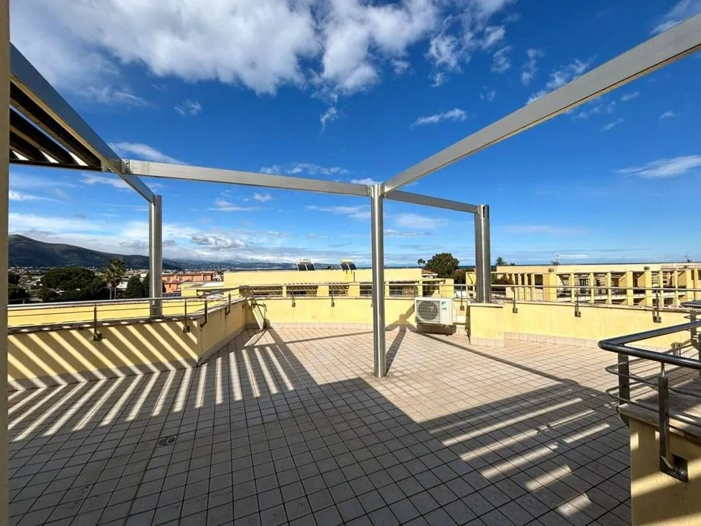 Terrasse - Luxury Penthouse with Panoramic View in Albenga