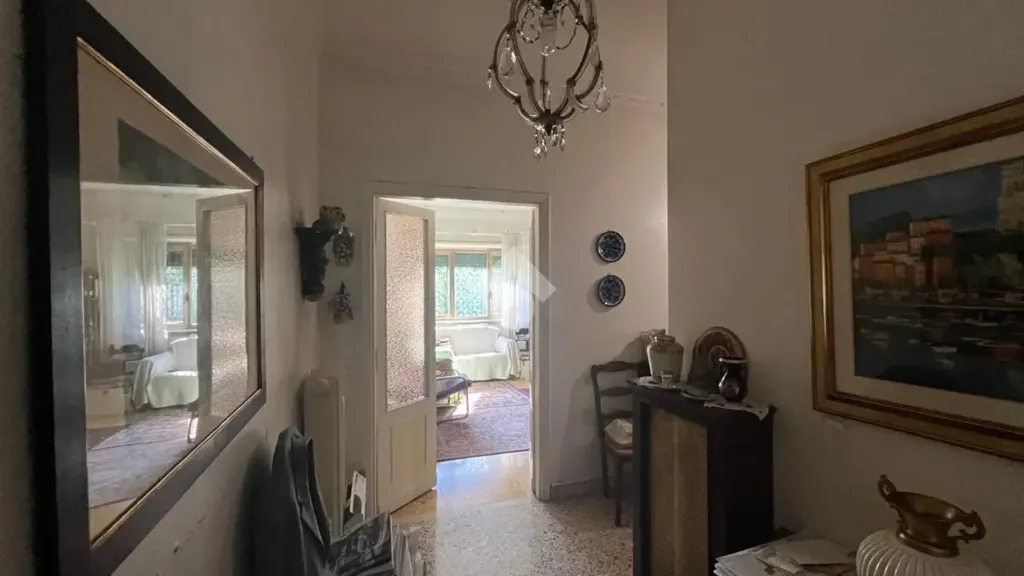 hallway_entrance