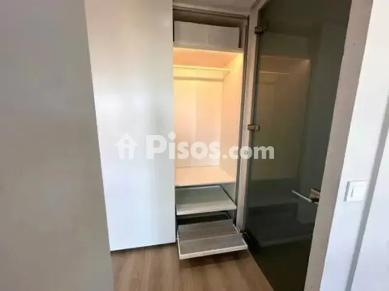 1 magamistoaga korter asukohas ES