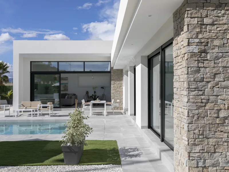 pool_area