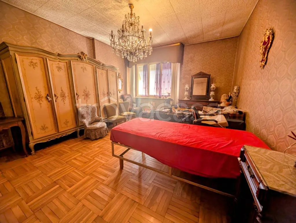 Chambres - Penthouse with Panoramic View in Borgo San Dalmazzo