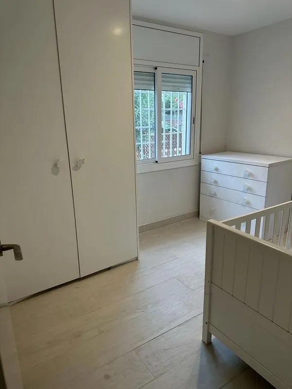 Chambres - Ground Floor Flat with Garden in Ribes Roges
