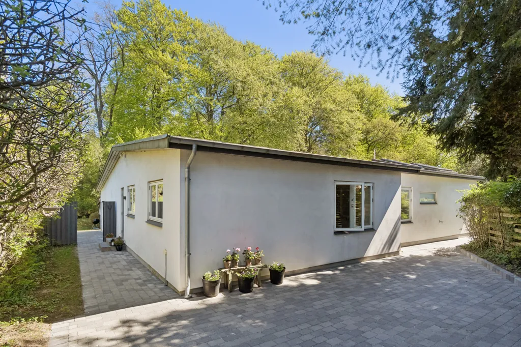 Extérieur - Renovated Villa with Forest View in Birkerød