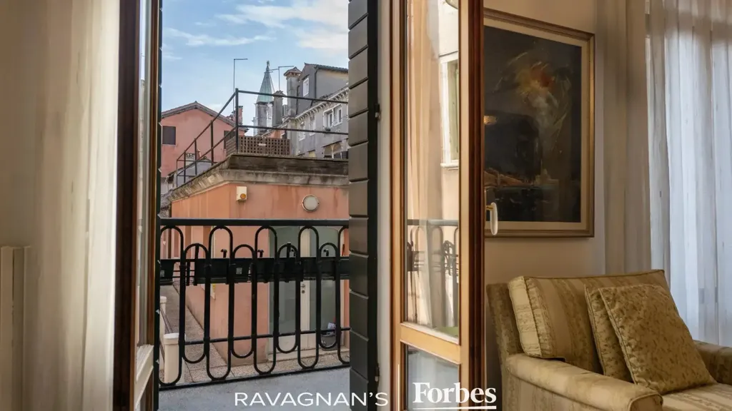 Elutuba - Canal-Front Apartment in Venice