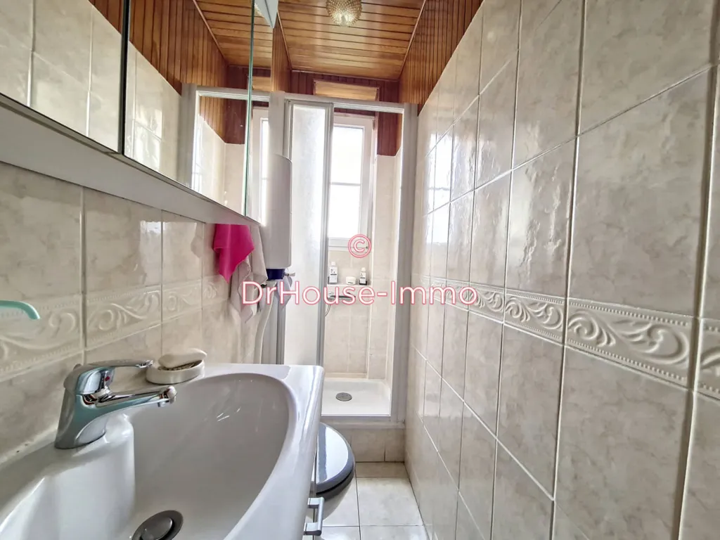 Vannitoad - Bright 3-Piece Apartment with Garden in Le Bourget
