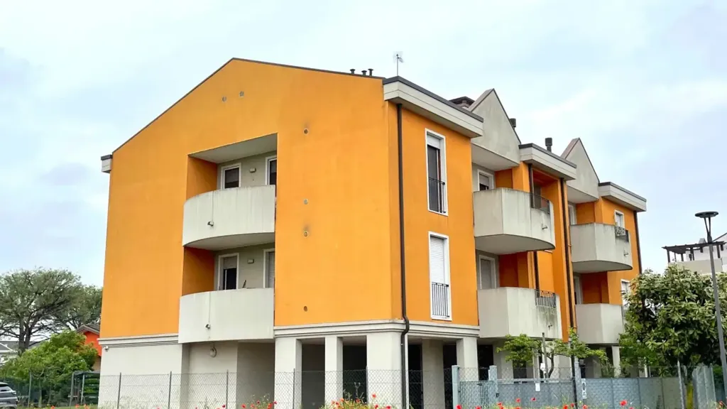 Exterior - Twin-Unit with South-Facing Terrace in Brugine