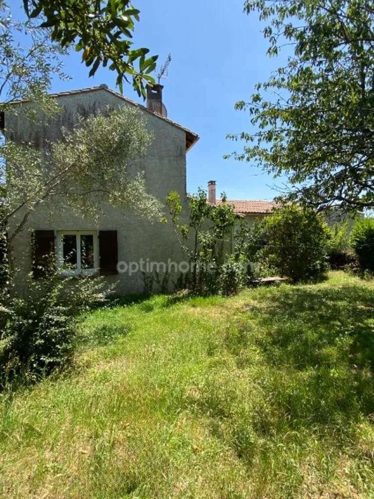 Garden - Extended House with Garage in Angoulême