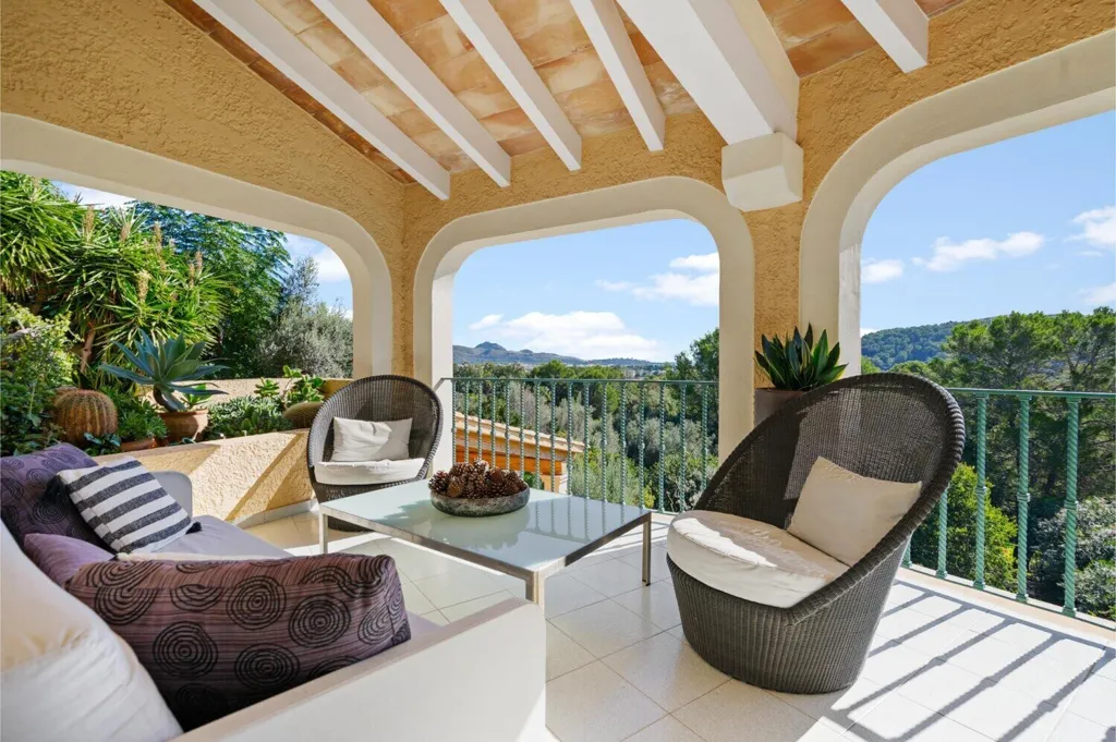 Terrass - Renovated Villa with Mountain Views in Pollensa