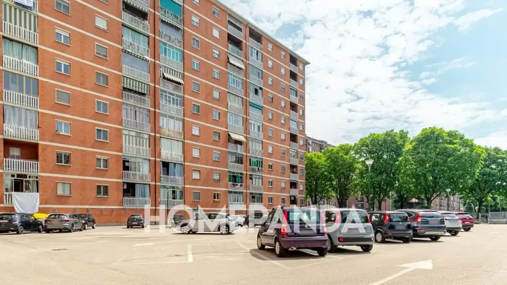 Välivaade - Apartment with Dual Balconies in Turin