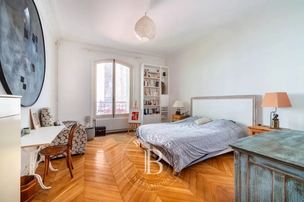 Magamistoad - Luxury Apartment with Garden in Paris