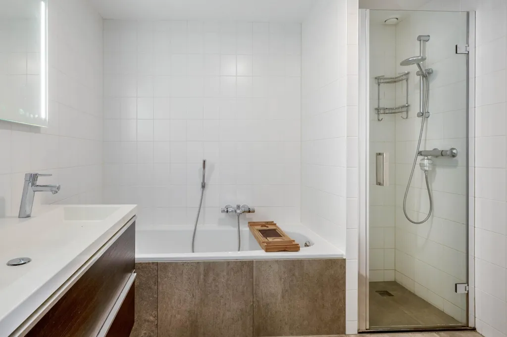 Bagni - Modern Apartment with City View in Rotterdam