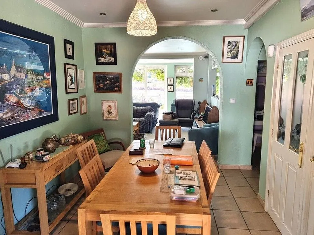 Dining Room - Rustic House with Pool in Lucena del Puerto