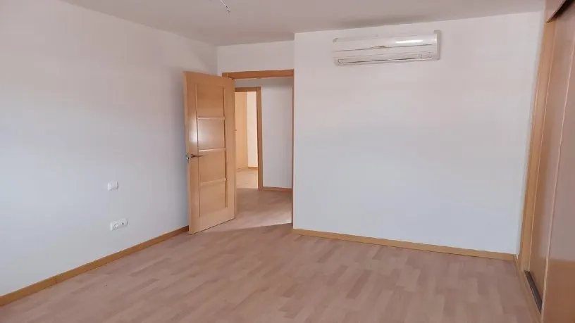 Pièces - Apartment with Garage in Casarrubios del Monte
