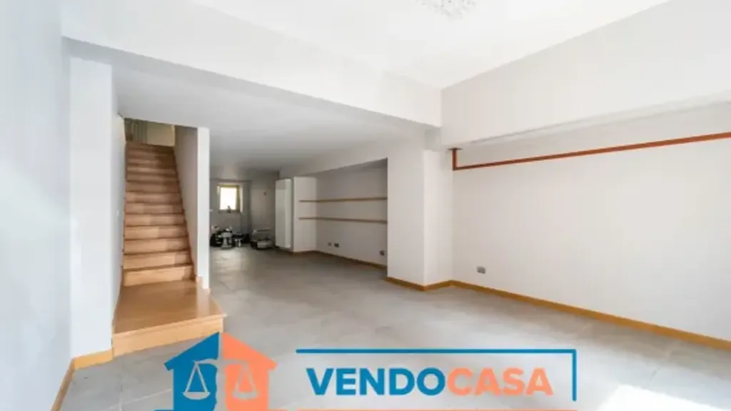 Séjour - Office Space with Balcony in Cuneo