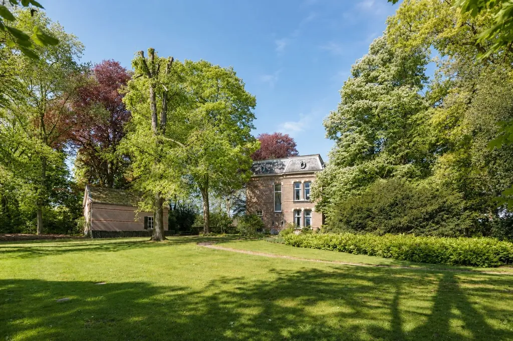 Maison 7 chambres à Moergestel