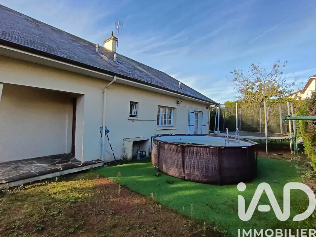 Aed - Architectural House with Garden in Thouars
