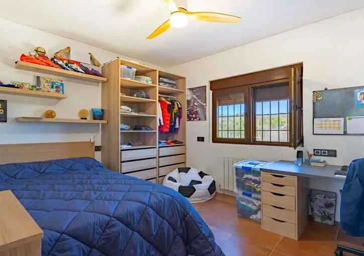 bedroom