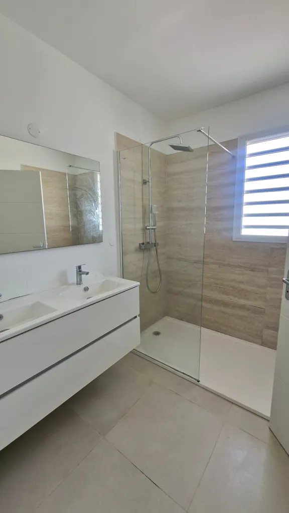 Vannitoad - Duplex Villa with Pool in Baie-Mahault