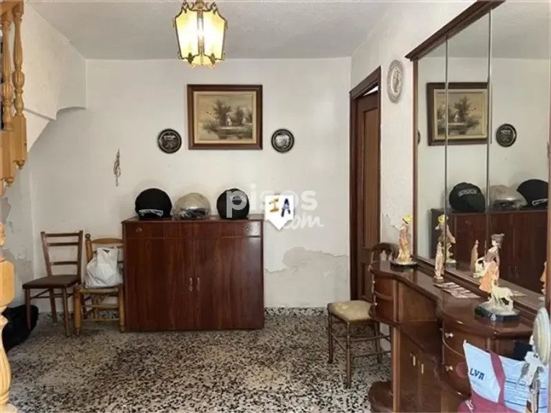 Ingresso - Townhouse with Balcony Views in Mures