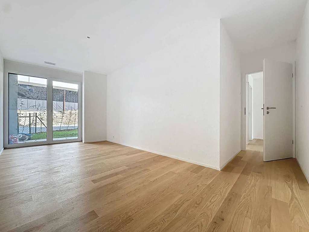 Toad - 5.5-Bedroom Apartment with Lake View in D3 Building