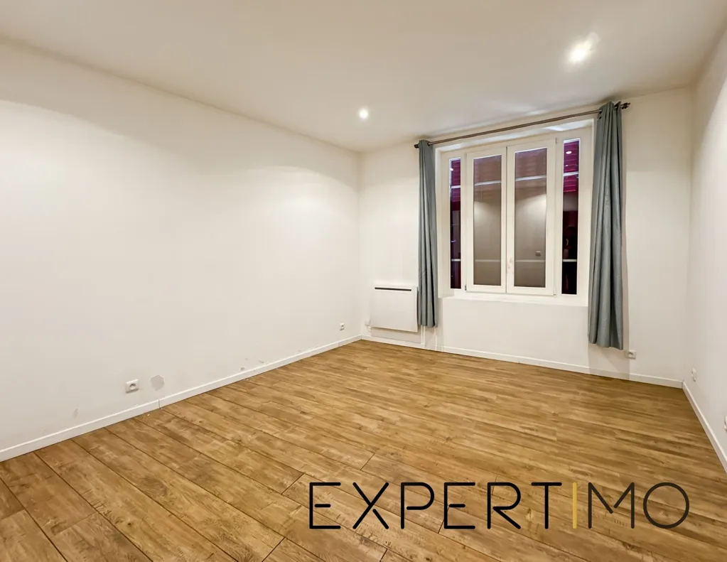 Pièces - Duplex avec terrasse au cœur de Saulx-les-Chartreux