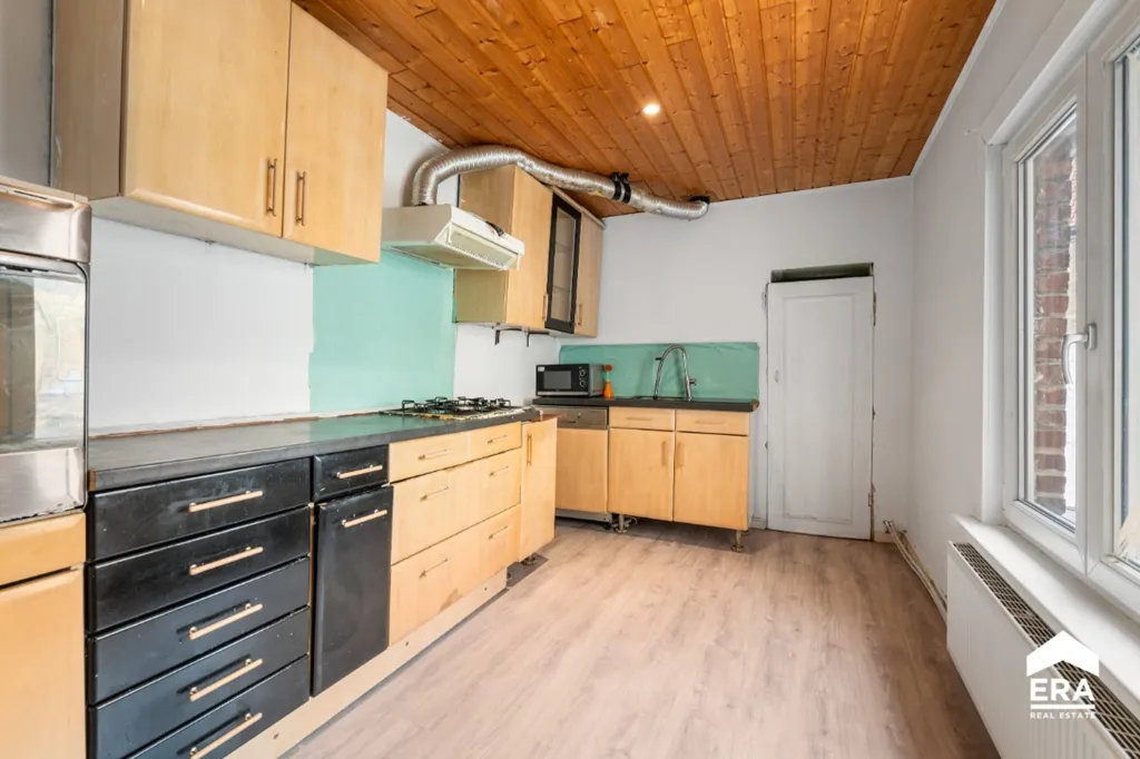 Köök - Spacious Semi-detached House with Courtyard in Tirlemont