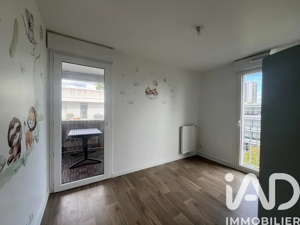 Chambres - Appartement T4 avec terrasse à Pessac