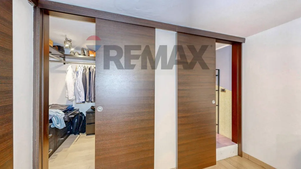 Toad - Ground Floor Apartment with Terrace in Milan