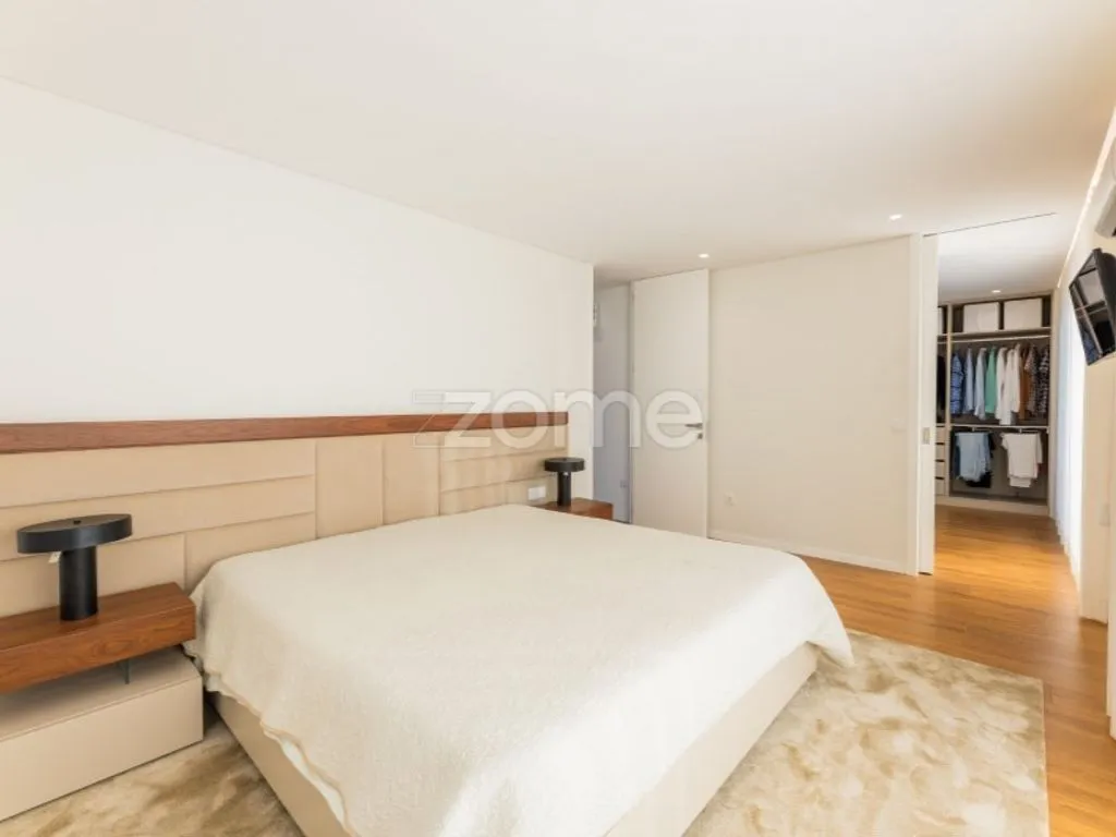 Chambres - Contemporary House with Pool in Cabreiros, Braga
