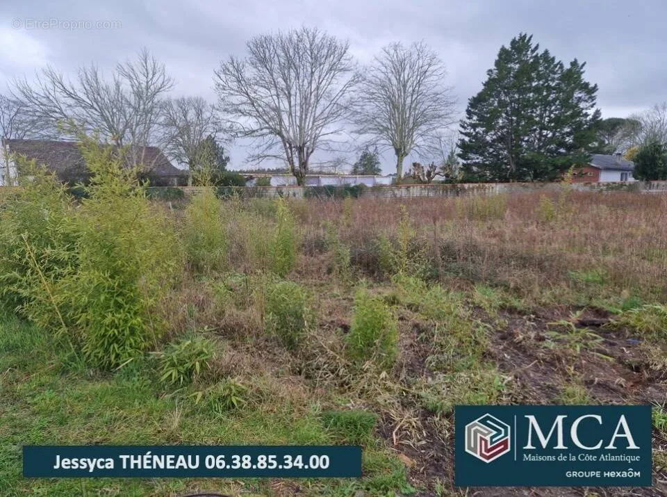 Giardino - Buildable Plot with Garden in Lesperon