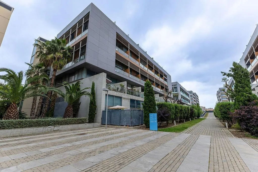 Välivaade - Duplex with Pool and Terraces in Valencia